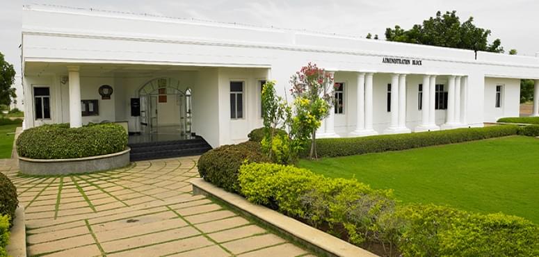 SSN Chennai Academic Building photo 2